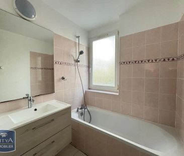 Appartement à louer 4 pièces 67.67m² - Photo 3