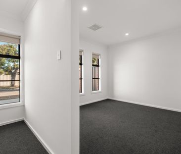 Brand New 4-Bedroom Home in a Prime Woodville Location - Photo 4