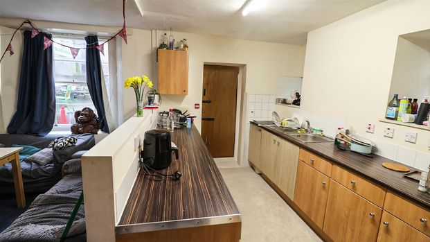 Hampton Road, Bristol - Photo 1