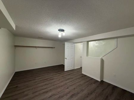 6-1055 Gordon Street — 6-1055 - Photo 2