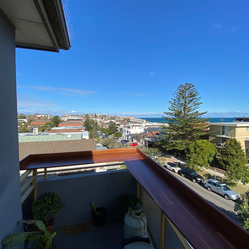 North Bondi - Photo 1