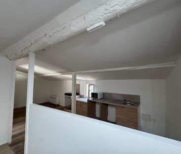 Location Appartement 3 pièces 47m² RIANS 83560 - Photo 2