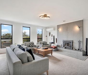Charming Summerhill Home - Photo 3