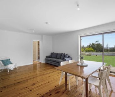 House by the Beach - Photo 6