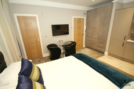 Studio to rent - Photo 5