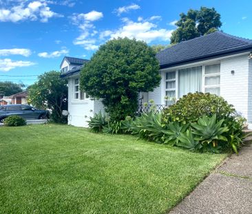 House for Rent in Peakhurst! - Photo 3