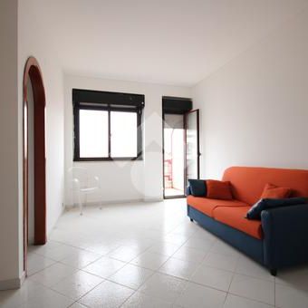 Monolocale in affitto - Photo 3