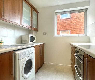 Downham Court, Reading Downham Court, Reading - Photo 2