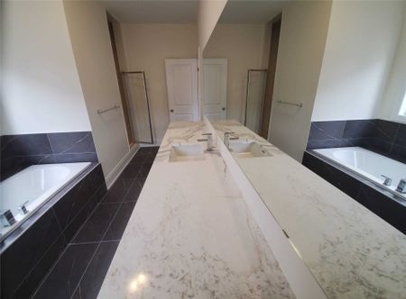 For Lease - 19 Cobriza Crescent Unit# (Upper), Brampton, Ontario - Photo 5