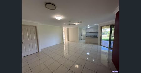 Lovely Established Home - Photo 2