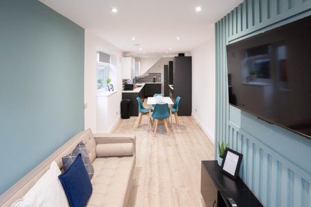 Telephone #68 - Photo 3