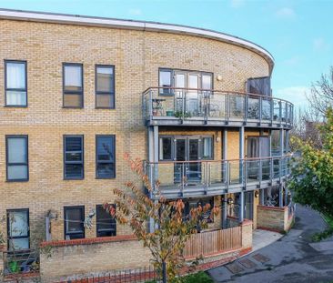 1 bedroom flat to rent - Photo 6