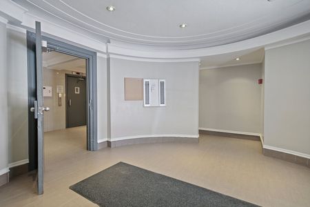 For Lease - 26 St. Joseph Street Unit# 609, Toronto, Ontario - Photo 3