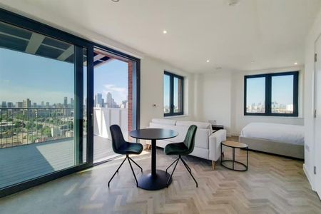 Skyline Apartments, Makers Yard, London - Photo 3