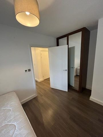 3 Bed Flat, Olympic Park Avenue, E20 - Photo 4