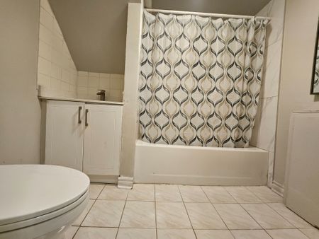 For Lease - 143 Murray Street Unit# Bsmt, Brampton, Ontario - Photo 2