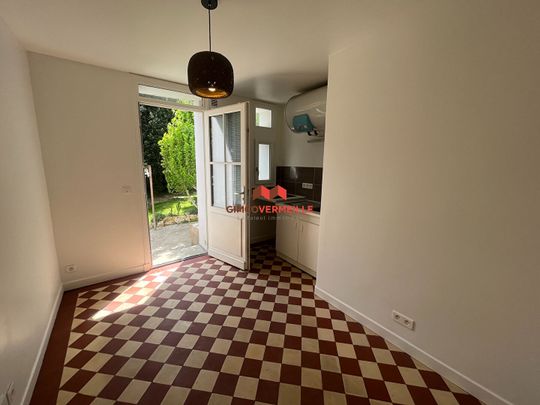 VAUCRESSON - Photo 1