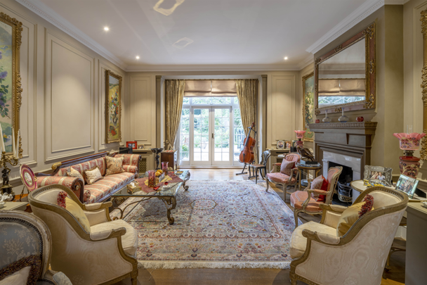 6 bedroom detached house to rent - Photo 1