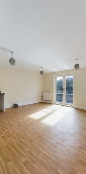 Greenaways, Ebley, Stroud, Gloucestershire, GL5 - Photo 1