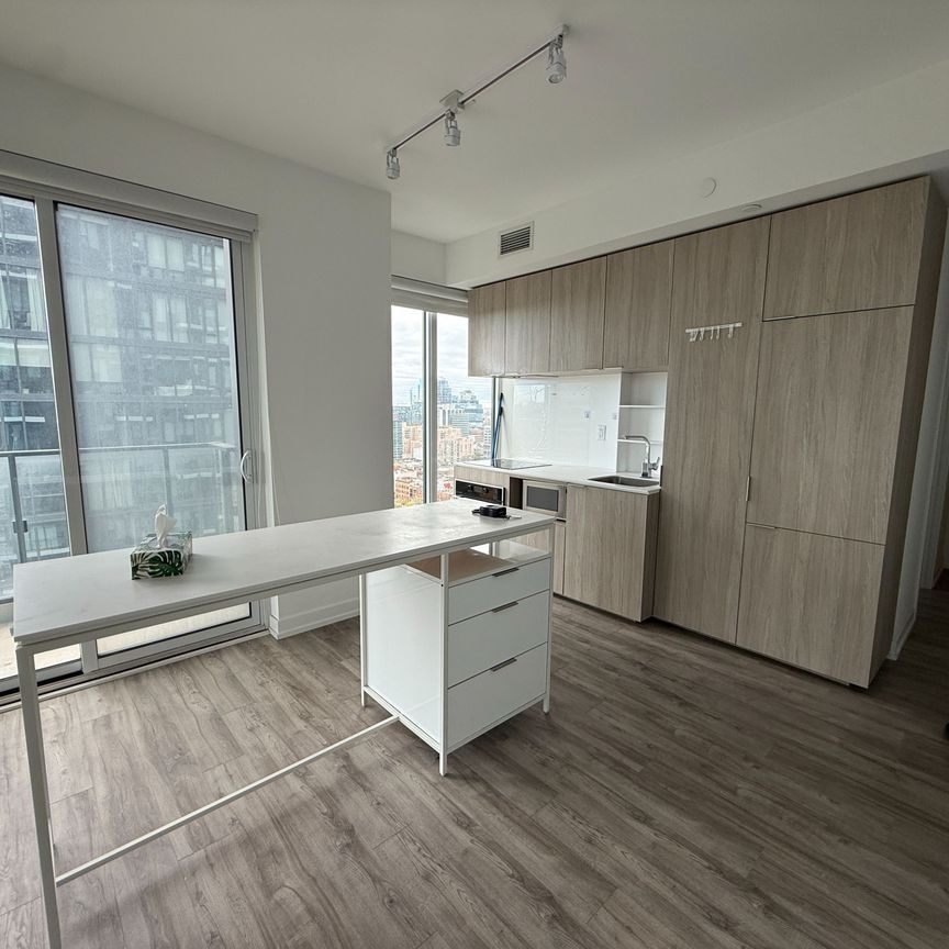For Lease - 77 shuter Street Unit# 2310, Toronto, Ontario - Photo 1