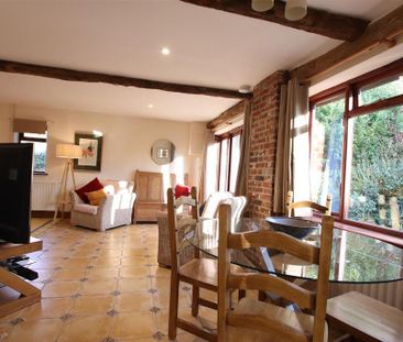 1 bedroom detached bungalow to rent - Photo 4