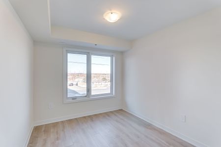 For Lease - 1695 Dersan Street Unit# 313, Pickering, Ontario - Photo 3