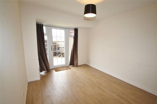 1 bedroom house to rent - Photo 1