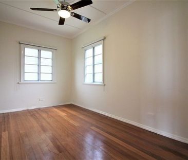 QLD, 19 Reid St, 4502, Petrie - Photo 2
