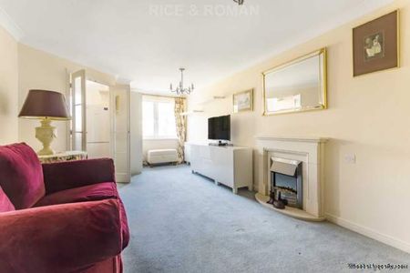 1 bedroom property to rent in Addlestone - Photo 5