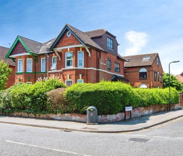 Hill Lane, Southampton - Photo 3