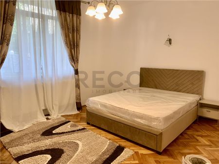 RECO Apartament spatios la casa decomandat - Photo 4