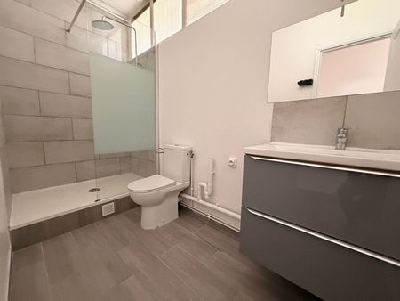 Location Appartement 2 pièces 39m² - Photo 2