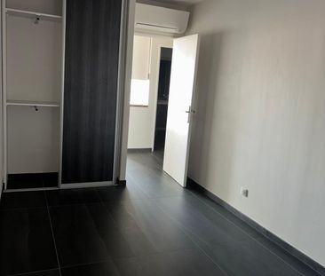 Location Appartement 3 pièces 74m² MARIGNANE 13700 - Photo 1