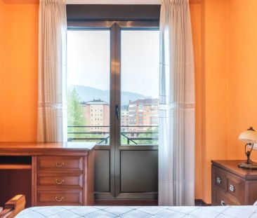 Piso de alquiler en Oviedo - Cl Emilio Llaneza, 13, Corredoría - La... - Photo 5