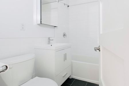 For Lease - 1545 Bathurst Street Unit# 404, Toronto, Ontario - Photo 5