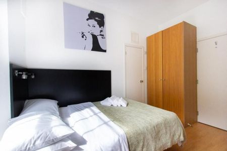 North Gower Street, NW1, London - Photo 3