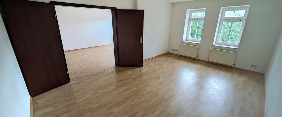 ++ auf Wunsch Einbauküche !! schöne, gemütliche 3-Raum Wohnung mit Personenaufzug ++ - Foto 1