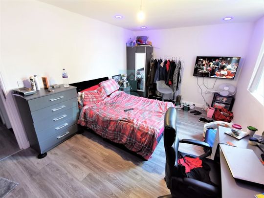 1018 Pershore Road - Apartment 3, Birmingham, B29 6NA - Photo 1