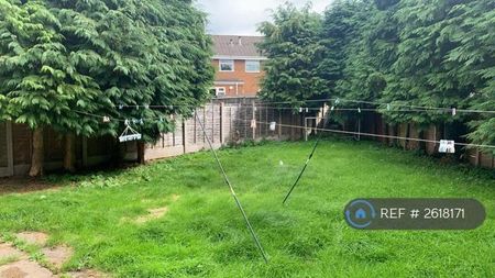 3 bedroom detached house to rent - Photo 5