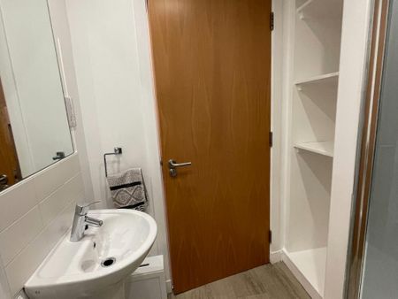 2 bedroom flat to rent - Photo 5
