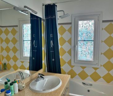 5 room luxury Villa for rent in Marbella, Andalusia - Photo 3