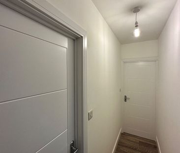 Room in a Shared Flat, Berwyn House, N16 - Photo 3