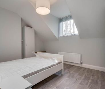Apt 8, 41 Wellington Park, Belfast, BT9 6DN - Photo 4