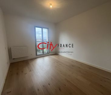 Location Maison 4 pièces 67m² RUEIL MALMAISON 92500 - Photo 6