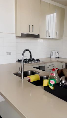 2 Crystal Street, Sydney - Photo 5