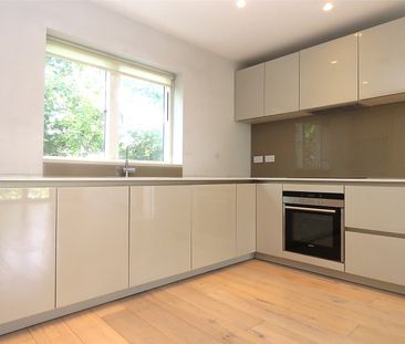 Valley Road, London, SW16 2AD - Photo 4