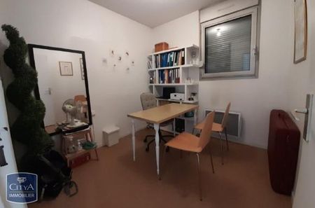 Location Appartement 2 pièces 46m² ECULLY 69130 - Photo 3