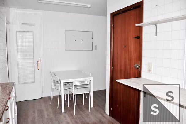 Calle Doctor Moliner, Valencia, Valencian Community 46010 - Photo 1
