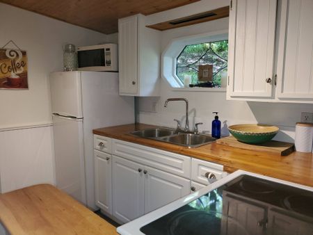 For Lease - 477 Dover Place, Central Elgin, Ontario - Photo 2