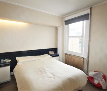 1 bed apartment to rent in High Road, Bushey, WD23 - Photo 4